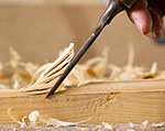 Entretien de meuble en bois par Menuisier France à Livet